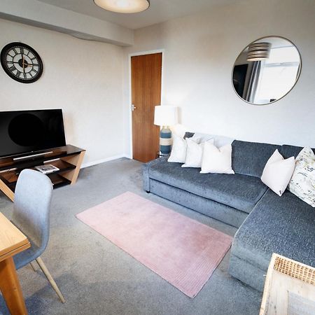 Mode - The Old School House Appartement Lytham St Annes Buitenkant foto