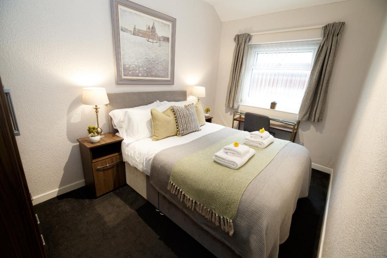 Mode - The Old School House Appartement Lytham St Annes Buitenkant foto