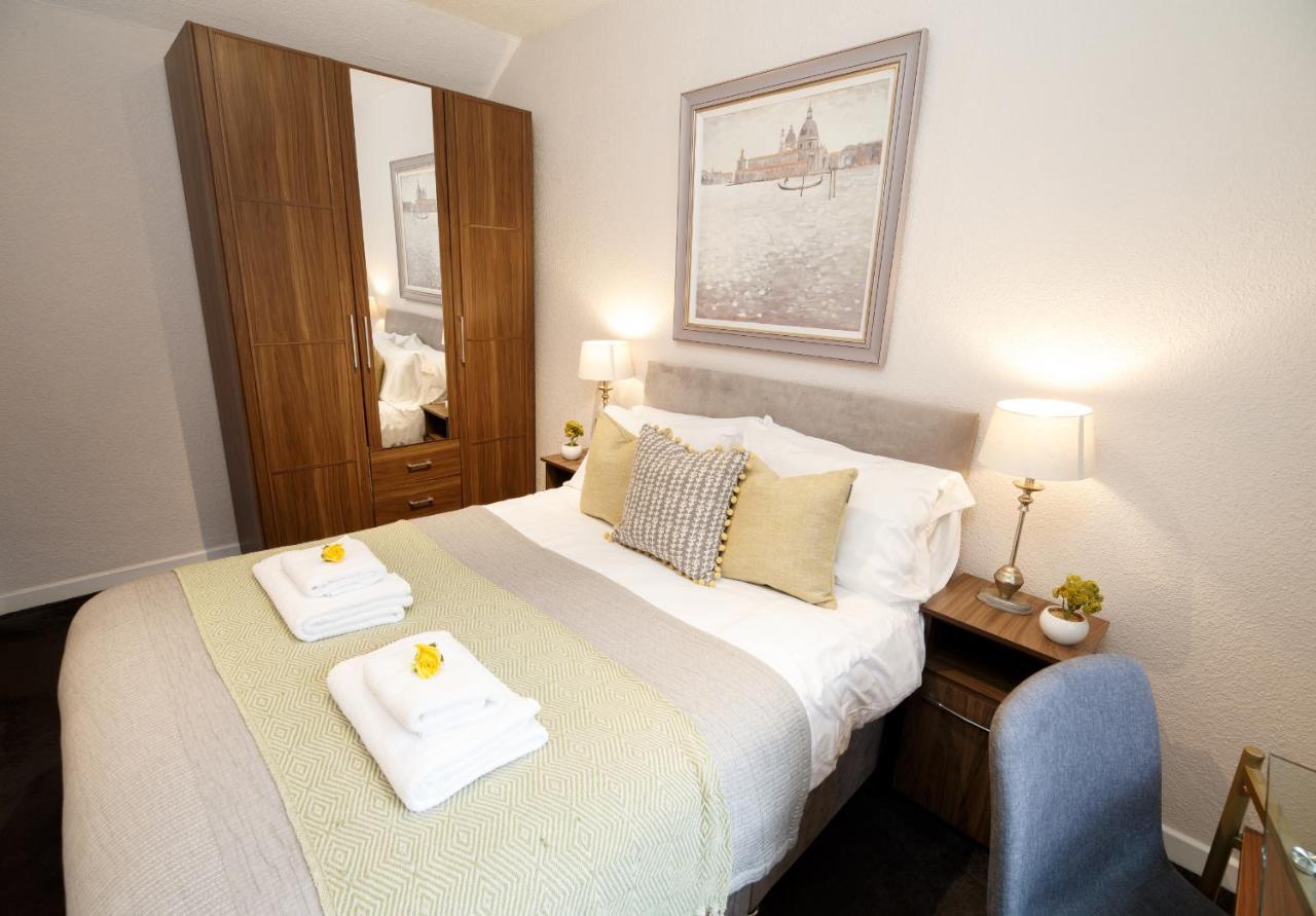 Mode - The Old School House Appartement Lytham St Annes Buitenkant foto