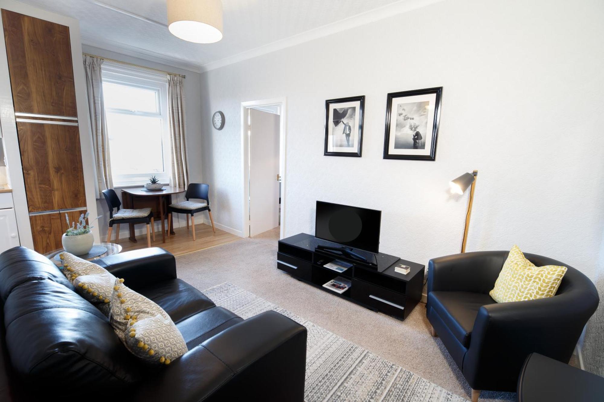 Mode - The Old School House Appartement Lytham St Annes Buitenkant foto