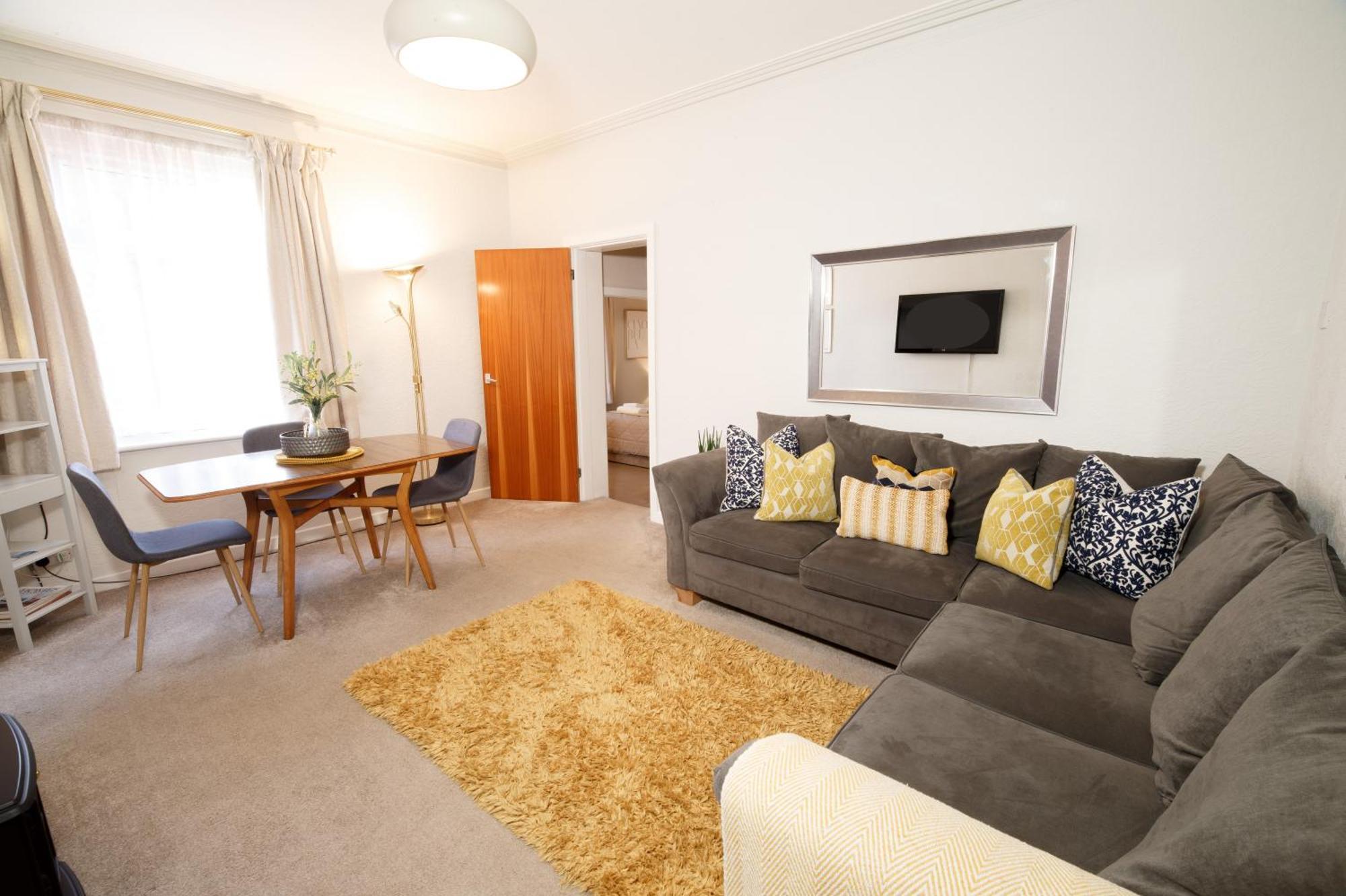 Mode - The Old School House Appartement Lytham St Annes Buitenkant foto
